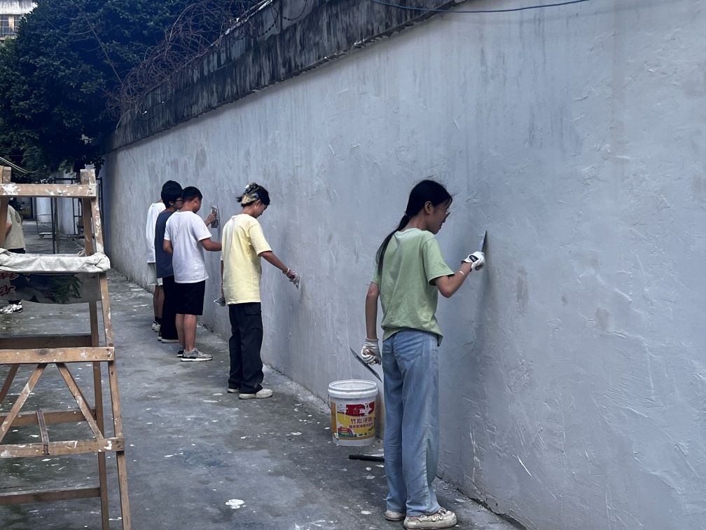 墻體換新，社區(qū)換顏