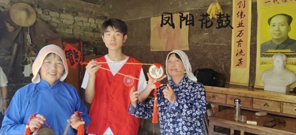 չI(y)W(xu)l(xing)(sh)`M(jn)С̽y(tng)ˇcF(xin)l(f)չں
